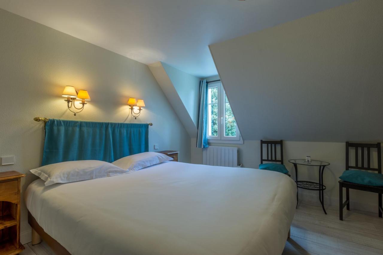 Hotel Le Clos Fleuri Le Palais Exterior photo